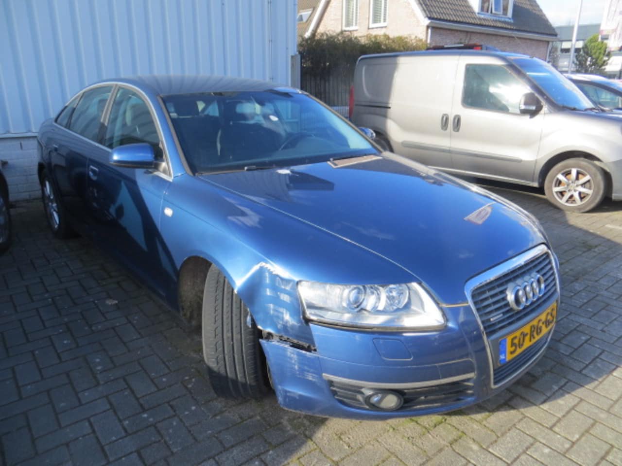 Audi A6 Limousine - 3.2 FSi quattro edition schade voertuig ! handel of export ! - AutoWereld.nl