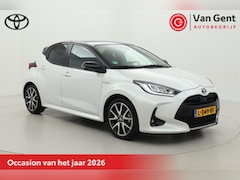 Toyota Yaris - 1.5 Hybrid Executive | Panoramadak | Dodehoek detectie | Navigatie | Stoel-/stuurverwarmin