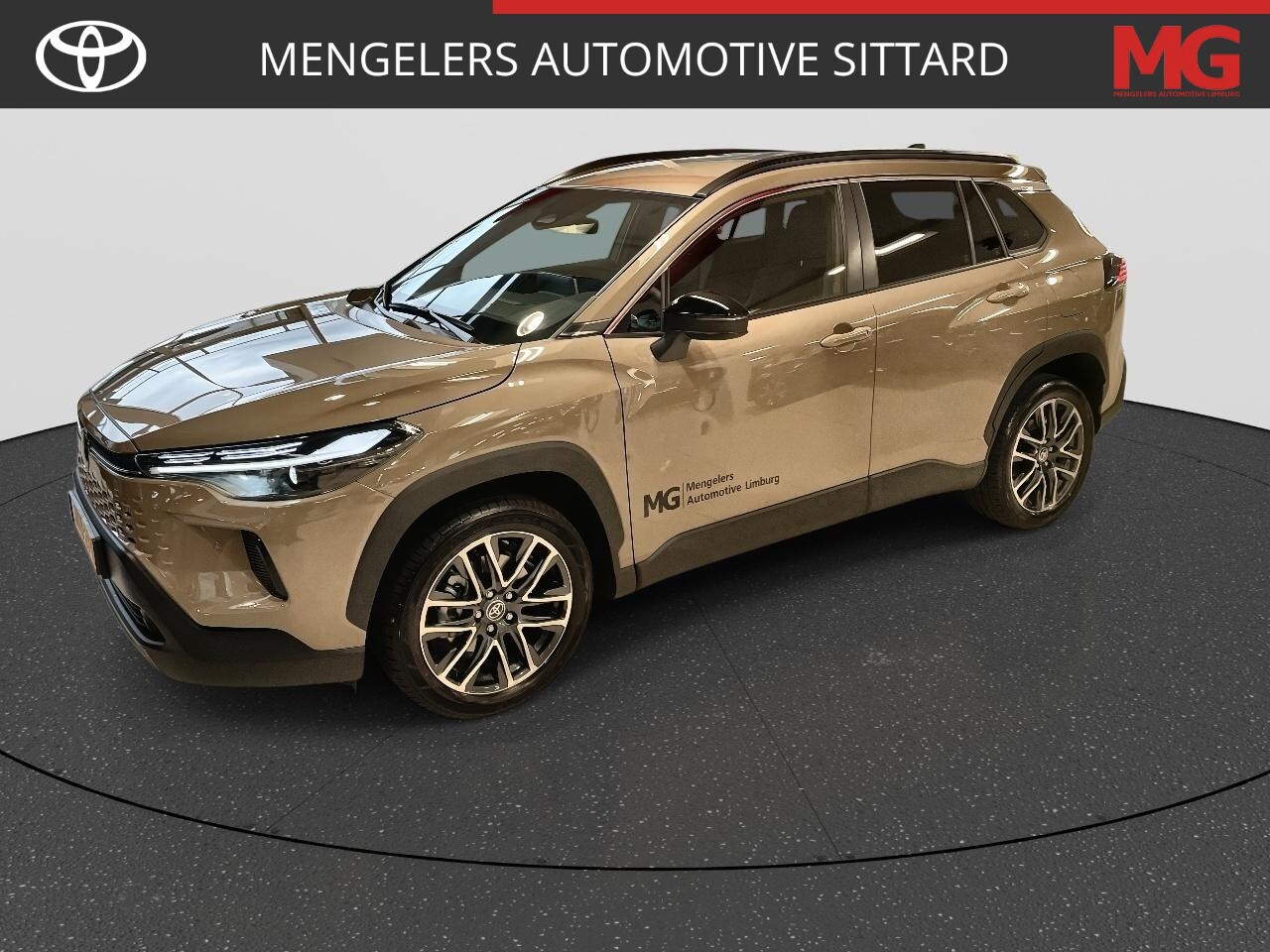 Toyota Corolla Cross - Hybrid 140 Dynamic | Rijklaar - AutoWereld.nl