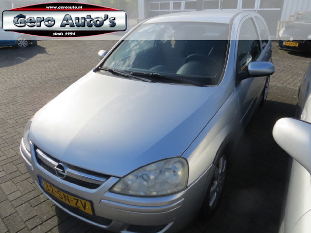 Opel Corsa - 1.2-16V Silverline automaat ketting rammelt ,handel ! - AutoWereld.nl