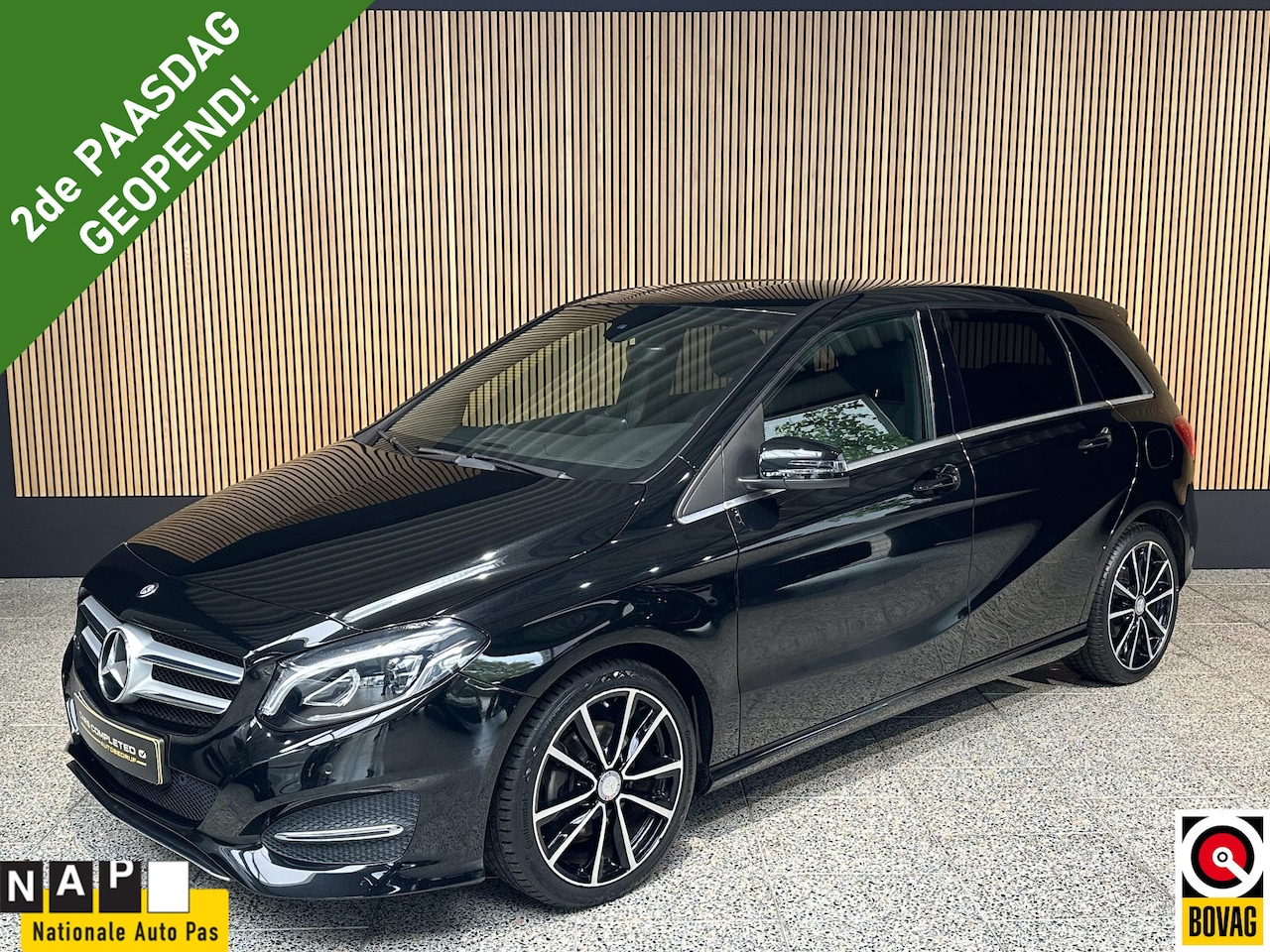 Mercedes-Benz B-klasse - 180 AMG-Pakket NL auto | Lederen bekleding | Navi - AutoWereld.nl