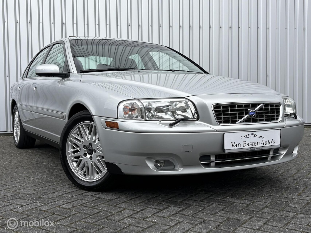 Volvo S80 - 2.4 Momentum | Aut | Schuifdak | PDC | Youngtimer | 2e eigenaar | Volledige historie | - AutoWereld.nl