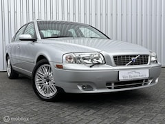 Volvo S80 - 2.4 Momentum | Aut | Schuifdak | PDC | Youngtimer | 2e eigenaar | Volledige historie |