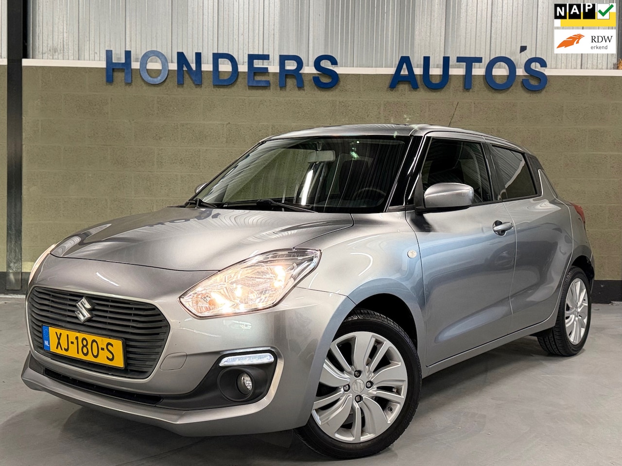 Suzuki Swift - 1.2 Select I CARPLAY I STOELVERW I 1E EIG I NAP I CAMERA I ORIG.NL I AIRCO I LED I DAB I N - AutoWereld.nl
