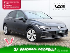 Volkswagen Golf - 1.5 TSI Style Alcantara CarPlay LED PDC Acc