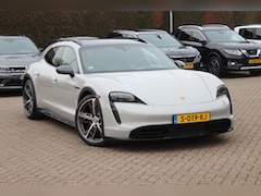 Porsche Taycan Cross Turismo - 4 93 kWh 30.644 km / SoH 94, 1% / NL Auto / NIEUWSTAAT / Panoramadak / 360Camera / Passeng