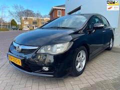 Honda Civic - 1.3 Hybrid/Cruise-c/Climate-c/Automaat/Stoel verwarming/Goed-onderhouden