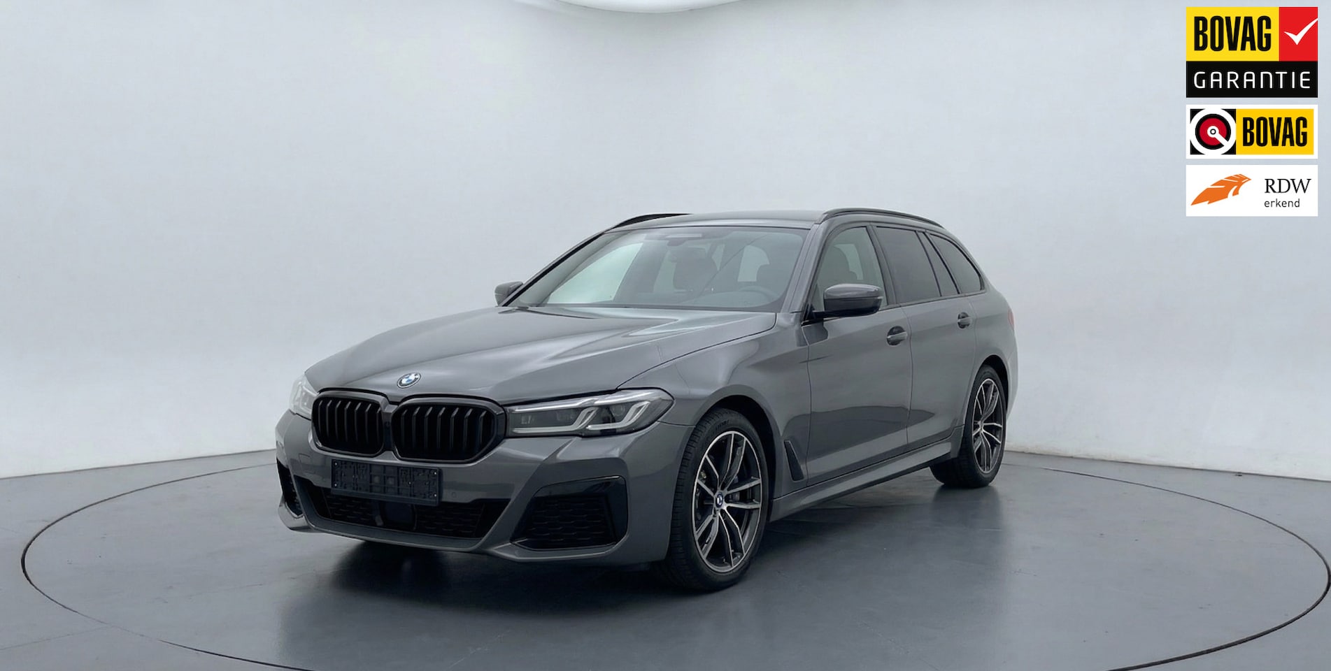 BMW 5-serie Touring - 520e Business Edition|M-Sport|Leder|Keyless|Driving Ass.|HiFi - AutoWereld.nl