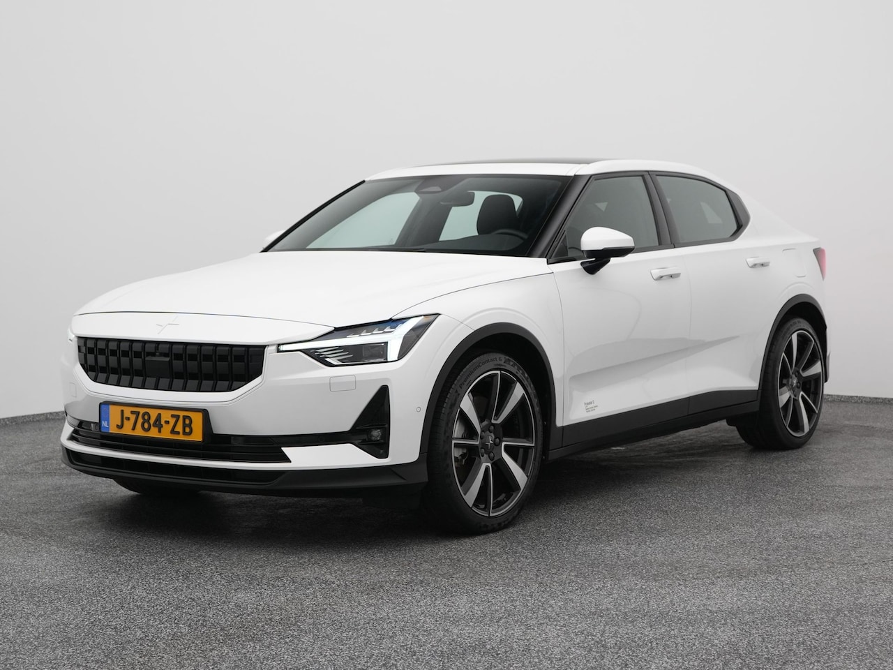 Polestar 2 - Long Range Dual Motor Launch Edition 78kWh | PANO | 360° | H&K | ADAPTIVE | STOEL- EN STUU - AutoWereld.nl