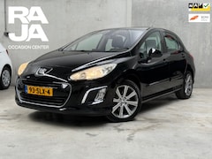 Peugeot 308 - 1.6 THP Allure CLIMA NAVI TREKHAAK PANO LEDER DEALERONDERHOUDEN
