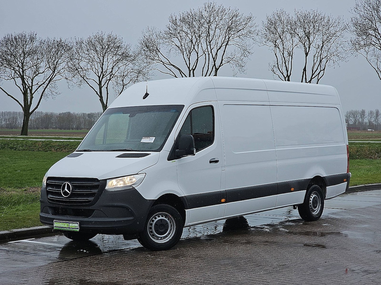 Mercedes-Benz Sprinter - 317 1.9 CDI L3H2 RWD Mbux Airco Camera 3 Zits Euro6 170 PK! - AutoWereld.nl