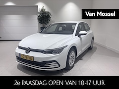 Volkswagen Golf - 1.0 TSI Life 110 PK | Apple Carplay | Parkeersensoren | Sfeerverlichting | Climate Control