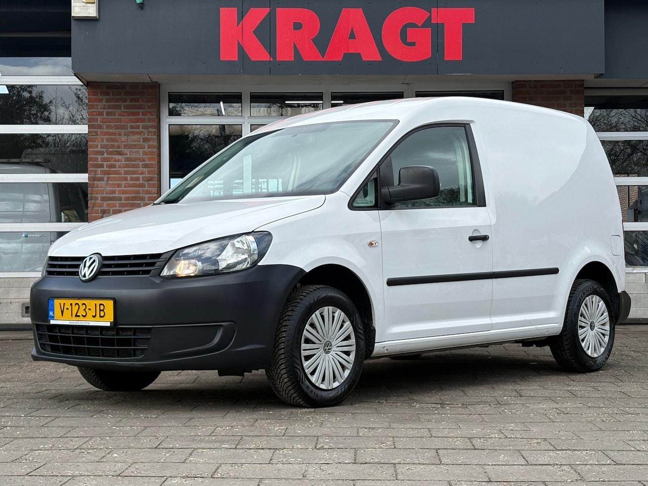 Volkswagen Caddy - 1.6 TDI BMT|climate control|cruise control|bluetooth|elektrisch pakket|achterdeuren met ru - AutoWereld.nl