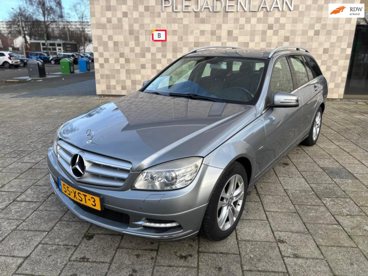 Mercedes-Benz C-klasse Estate - 220 CDI BlueEFFICIENCY Business Class Avantgarde 220 CDI BlueEFFICIENCY Business Class Avantgarde - AutoWereld.nl