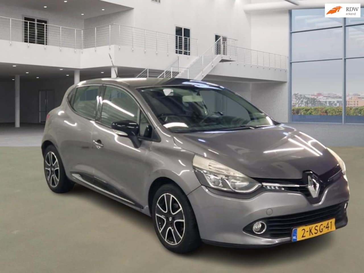 Renault Clio - 0.9 TCe Expression 0.9 TCe Expression - AutoWereld.nl