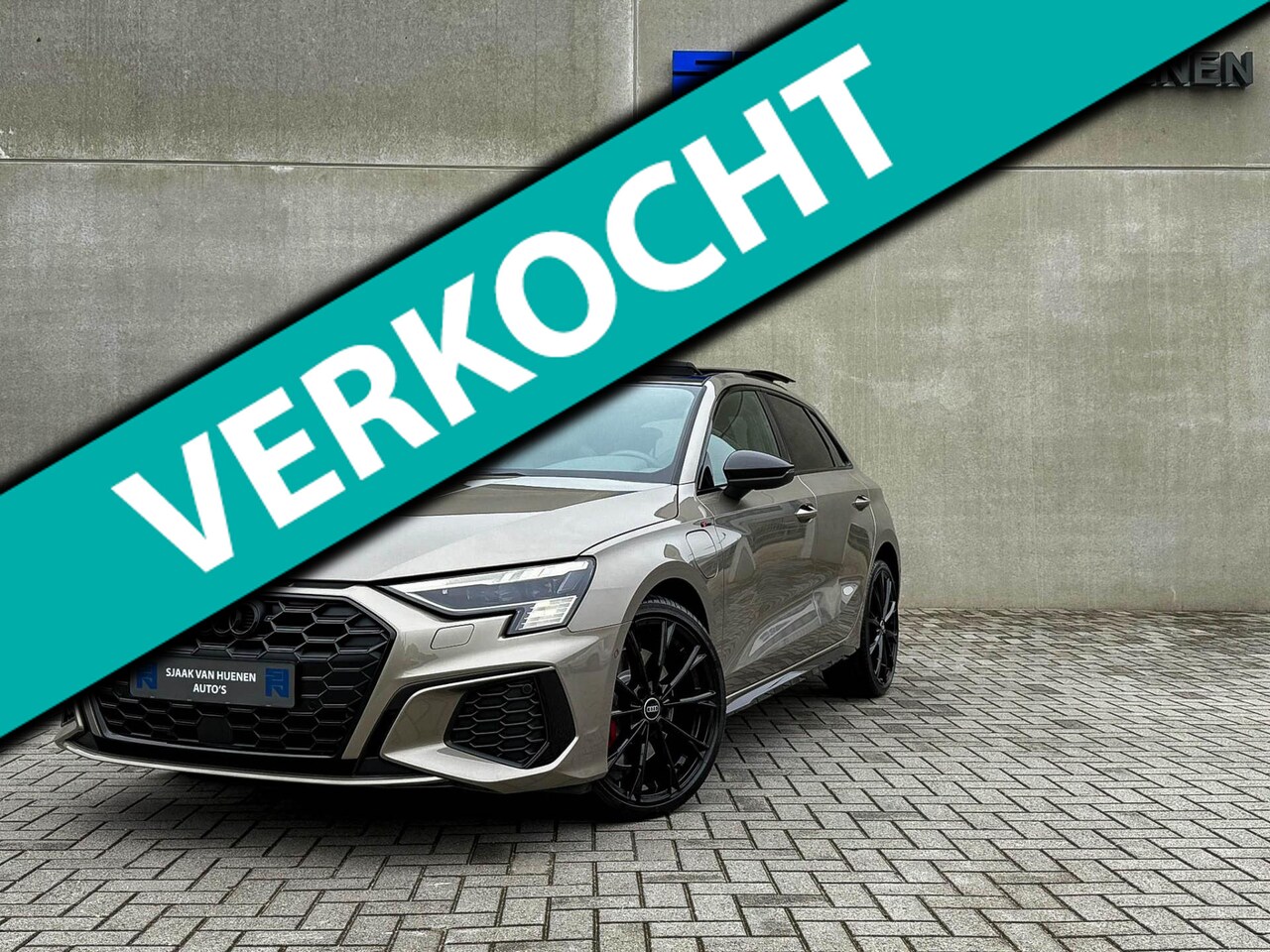 Audi A3 Sportback - 45TFSI e PHEV S Edition S line Competition 245pk S-Tronic! 1e|Panoramadak|Virtual Cockpit| - AutoWereld.nl