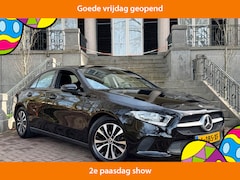 Mercedes-Benz A-klasse - 180 Sedan Navi Camera Climate Cruise Ctr Pdc Keyless Go Lmv