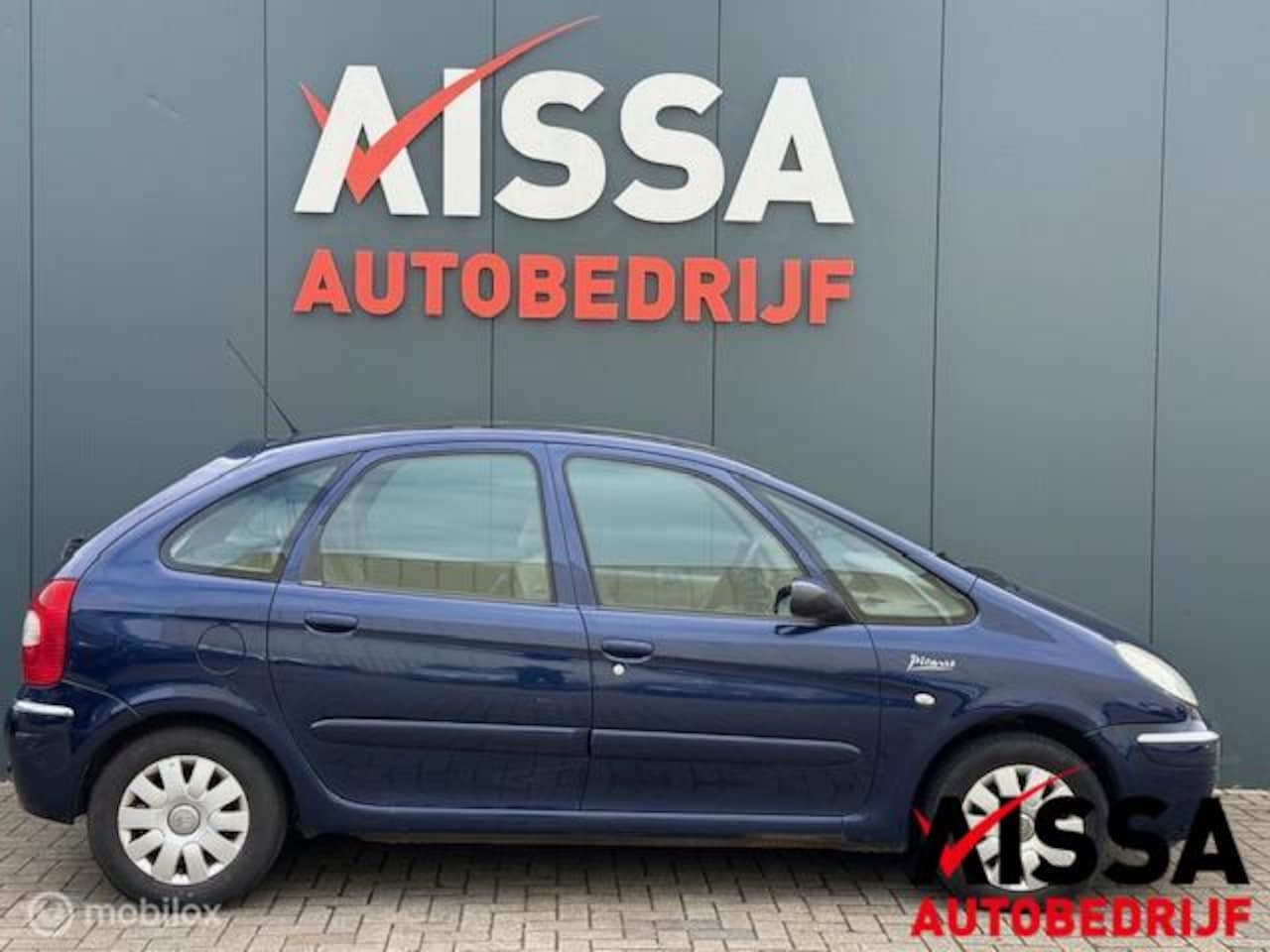 Citroën Xsara Picasso - 2.0i-16V Exclusive AUTOMAAT AIRCO CRUISE TREKHAAK - AutoWereld.nl