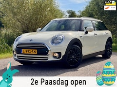 MINI Clubman - 1.5 Chili Serious Business Leder Navi Camera Stoelverwarming Perfect Onderhouden