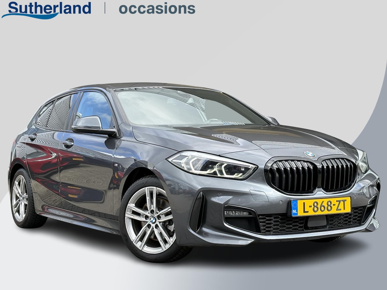BMW 1-serie - 118i Business Edition Plus 136pk Automaat | M Pakket | Navi | Stoelverwarming | PDC | - AutoWereld.nl