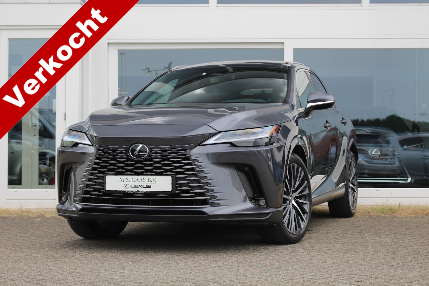 Lexus RX 450h - 450h+ Plug-in Hybrid Luxury Line I Panoramadak I Trekhaak I Applecarplay I Garantie - AutoWereld.nl