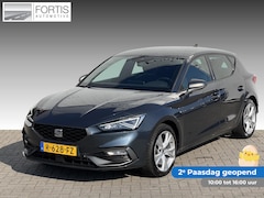 SEAT Leon Sportstourer - 1.0 TSI FR Business Intense NL-AUTO | CAMERA | STOEL/STUUR VERWARMING