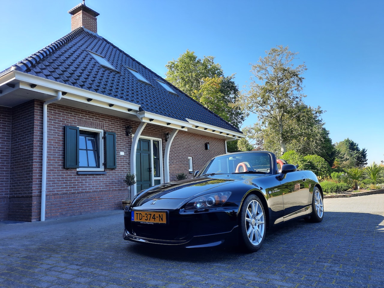 HONDA S2000