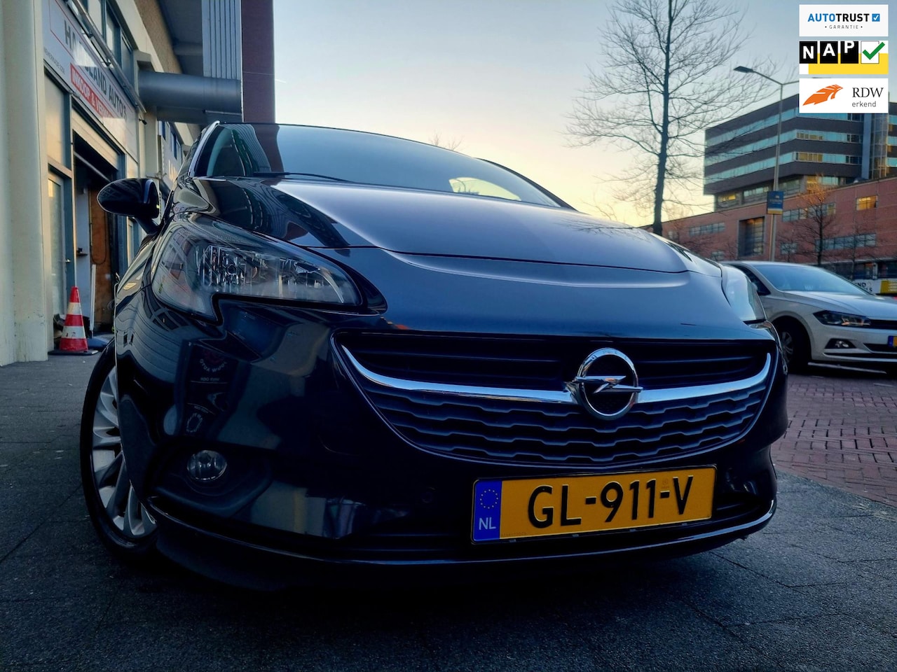 Opel Corsa - 1.0 Turbo Edition 5drs Navi Park.Sens - AutoWereld.nl
