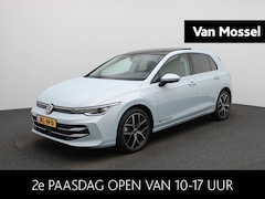 Volkswagen Golf - 1.5 eHybrid Style Edition | 204 PK | SoH 100% | Panorama Dak | Trekhaak | Ergo Stoel (Mass
