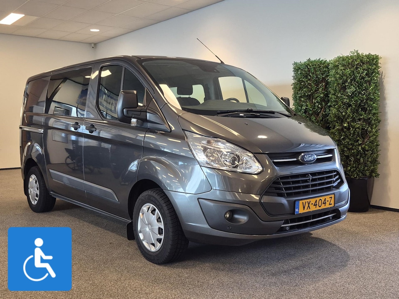 Ford Transit Custom - L1H1 Rolstoelbus - 2x zijschuifdeuren - AutoWereld.nl