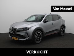 Alfa Romeo Junior - Elettrica Speciale 54 kWh | Navi | Cruise Control | Camera | LED | Elektrische Stoelen |