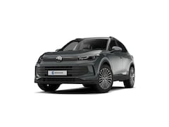 Volkswagen Tiguan - R-Line Edition - eHybrid Inclusief €2000, - inruilvoordeel | Trekhaak | 'App-Connect' draa