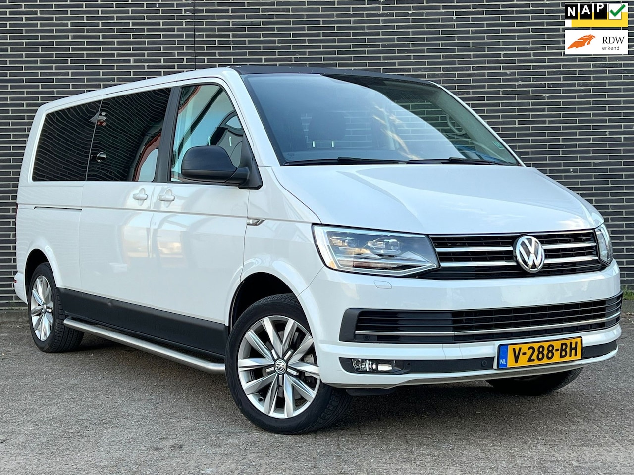 Volkswagen Transporter - 2.0 TDI L2H1 DC Highline DSG, Xenon! - AutoWereld.nl