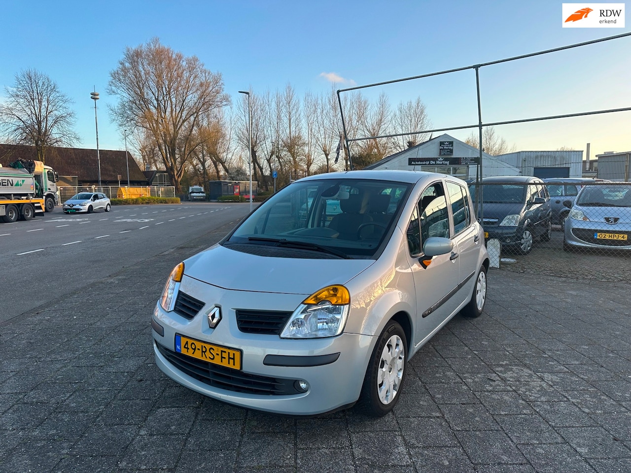 Renault Modus - 1.6-16V Tech Line Automaat Airco Cruise nette auto!!! - AutoWereld.nl
