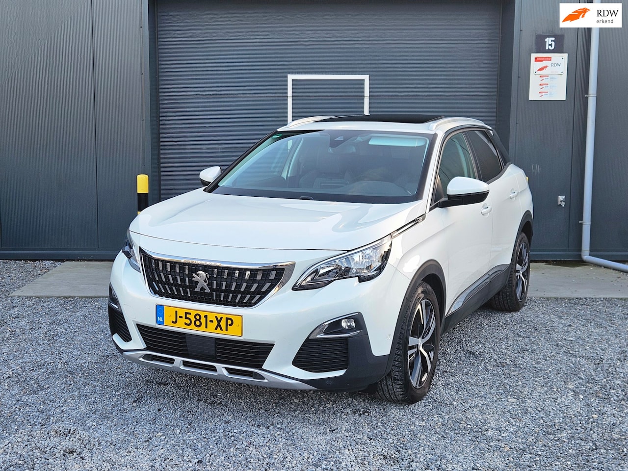 Peugeot 3008 - 1.2 PureTech GT Line boekjes compleet Zeer nette staat APK - AutoWereld.nl
