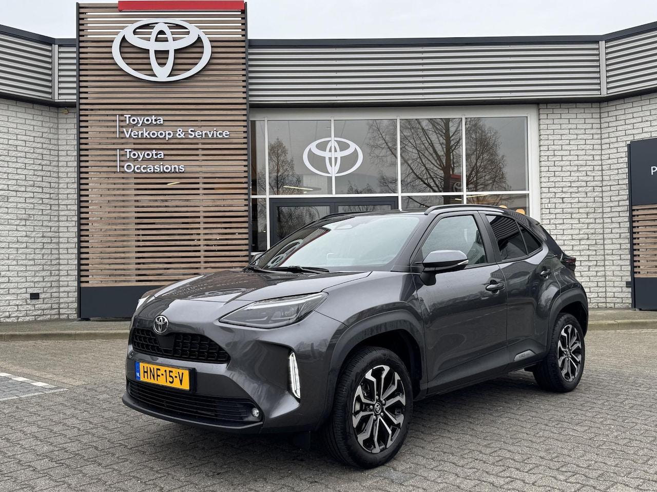 Toyota Yaris Cross - HYBRID 115 FIRST EDITION APPLE/ANDROID NAVI CLIMA AD-CRUISE 17” LM-VELGEN KEYLESS LED NL-A - AutoWereld.nl