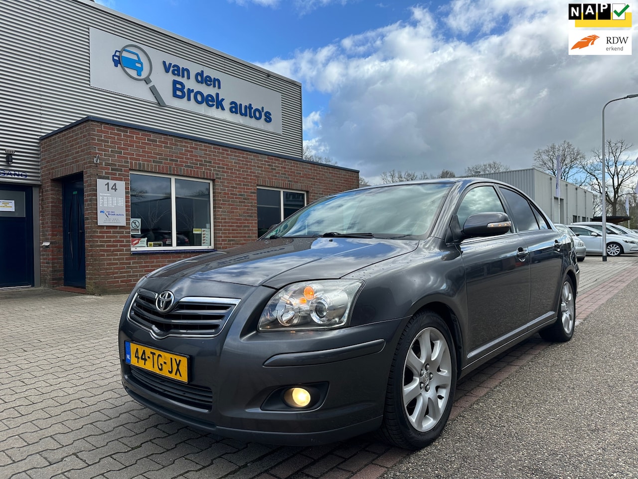 Toyota Avensis - 2.0 VVTi Executive LEER, CLIMA/ LUXE ! - AutoWereld.nl