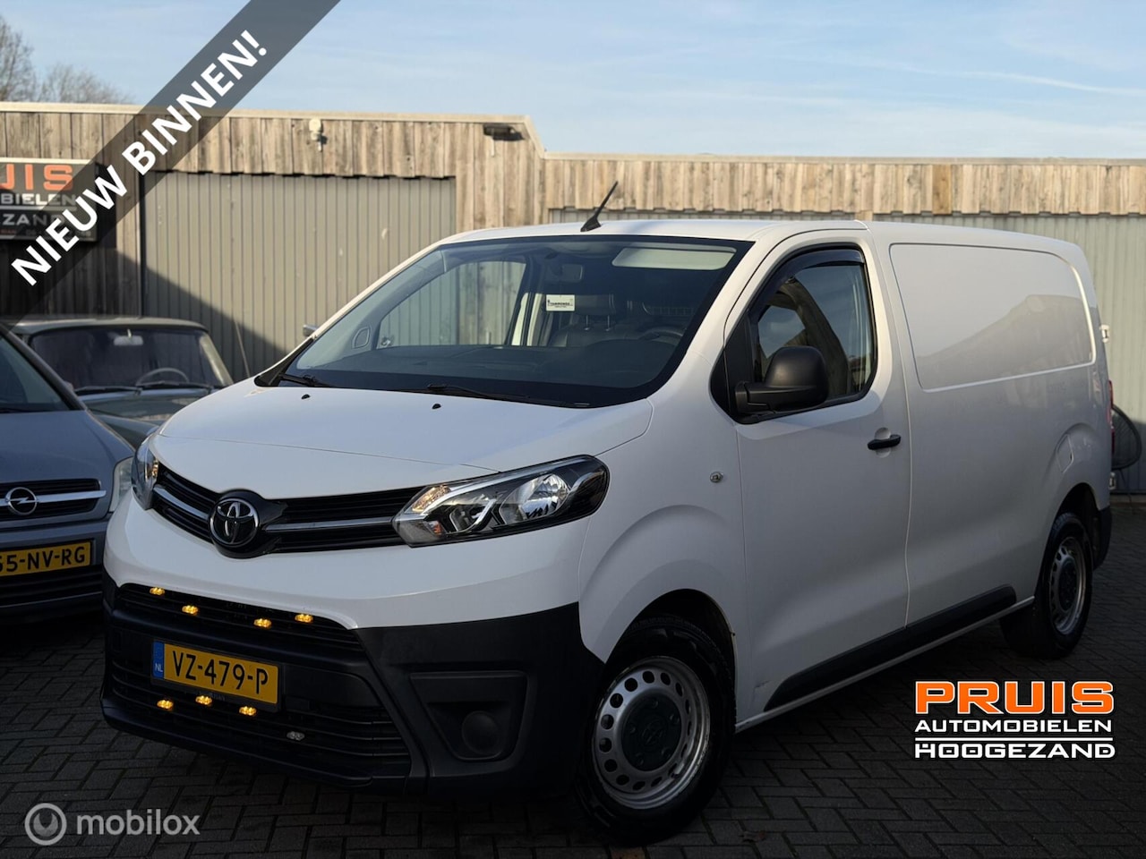 Toyota ProAce Worker - 2.0 D-4D Cool 3P -CC-AIRCO- *INRUIL MOGELIJK* - AutoWereld.nl