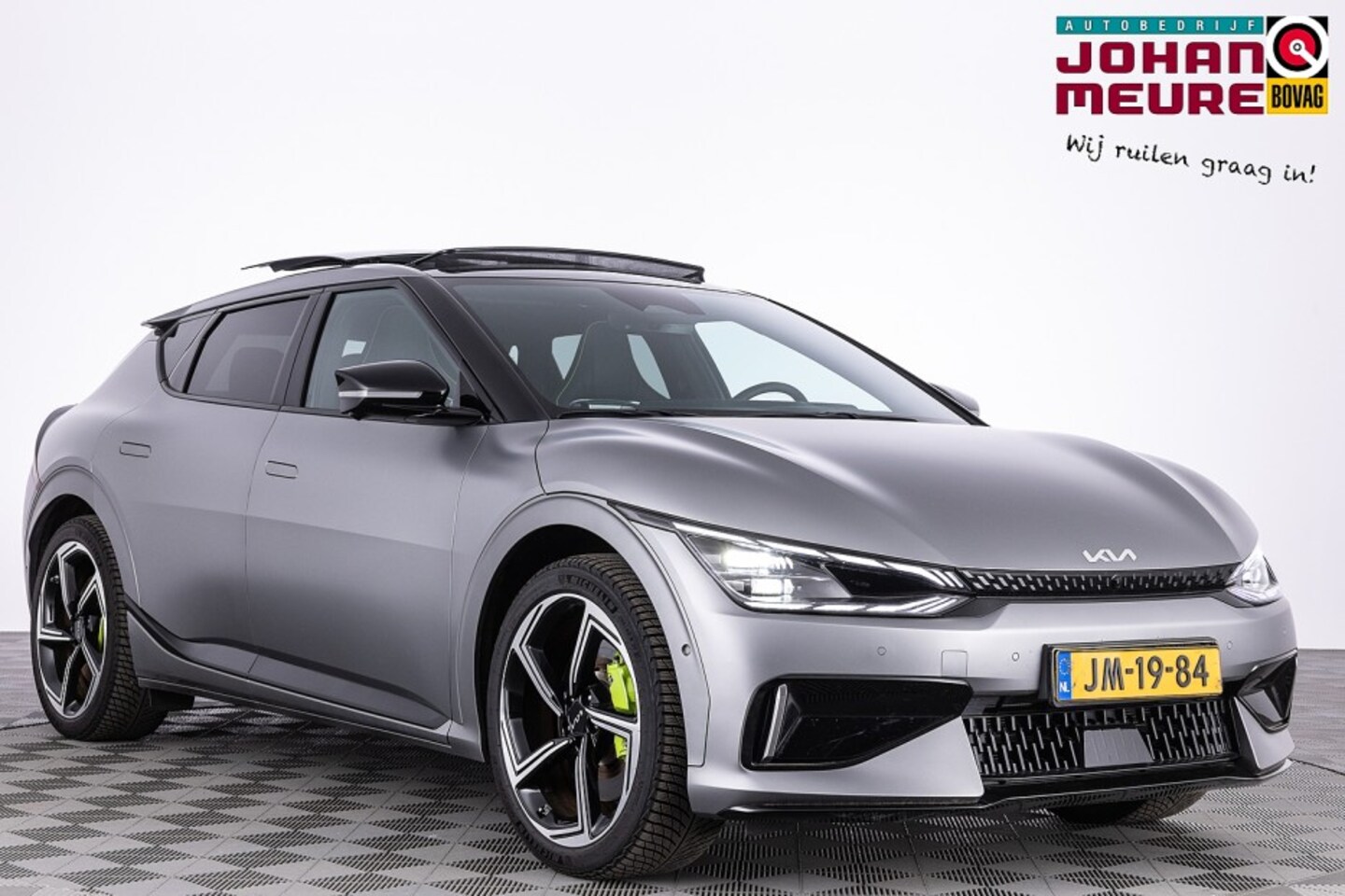Kia EV6 - GT AWD 77.4 kWh 585PK | PANORAMADAK | Moonscape MAT | Trekhaak *SOH 97%* *GOEDE VRIJDAG + - AutoWereld.nl
