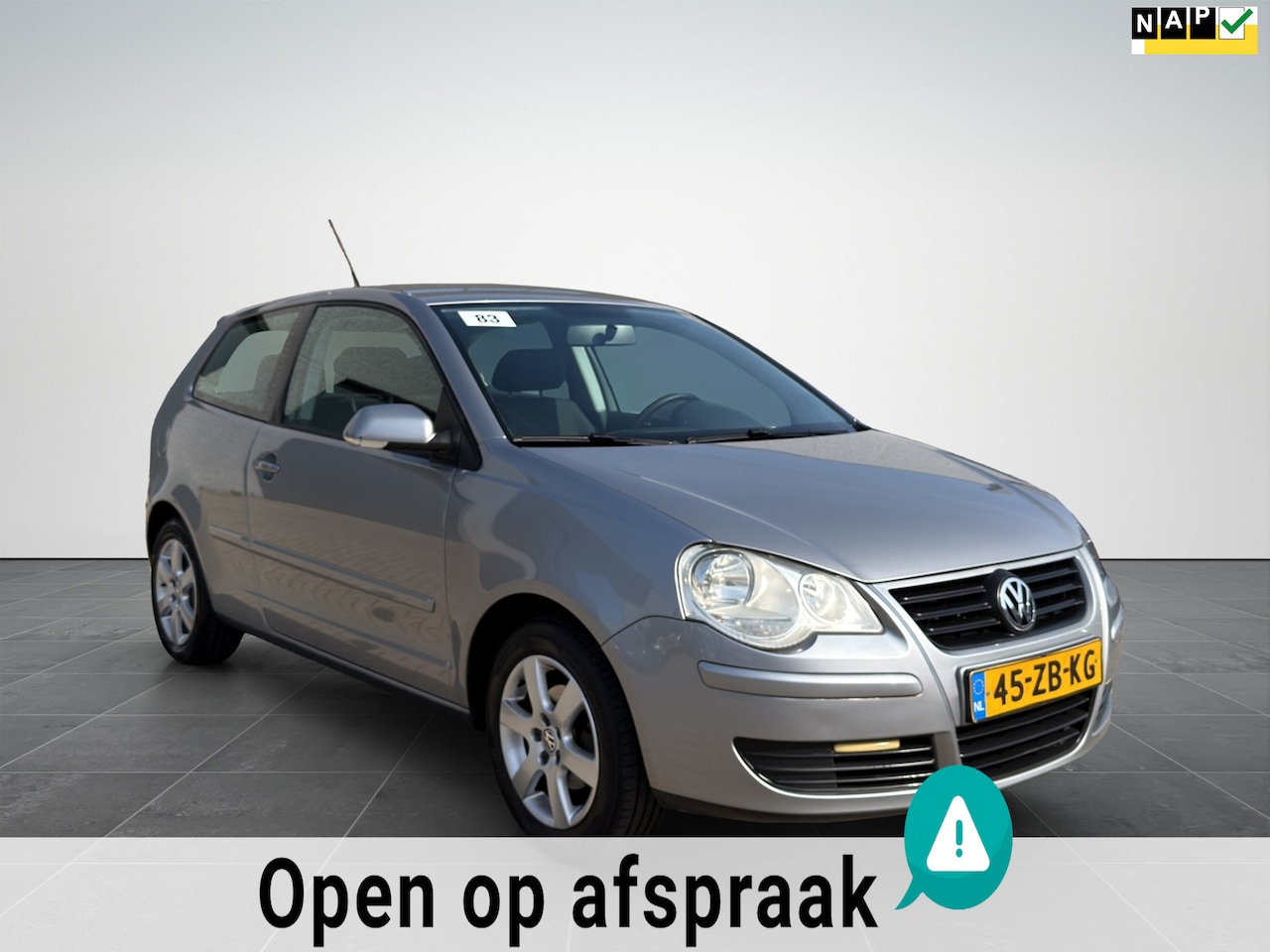 Volkswagen Polo - 1.4 Airco|Apple Carplay|AchteruitrijCamera - AutoWereld.nl
