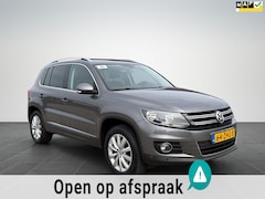 Volkswagen Tiguan - 1.4 TSI Sport&Style Clima|Cruise|Trekhaak