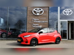 Toyota Yaris - 1.5 Hybrid Executive Automaat 116pk | BSM | PDC vóór- & achter | Navigatie | 1e Eigenaar |