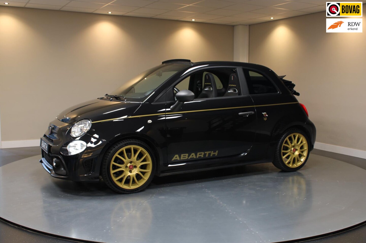 Abarth 595 - C 1.4 Turbo Scorpioneoro *1/2000 Limited Edition* Carplay|Cruise|PDC - AutoWereld.nl