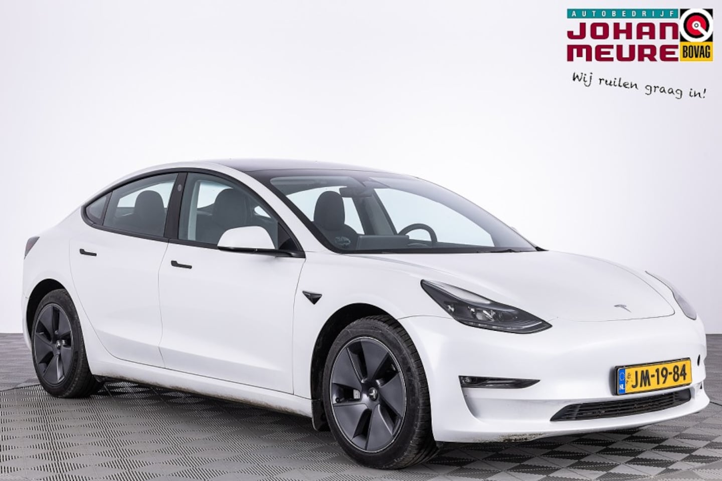 Tesla Model 3 - Long Range RWD Long Range AWD 75 kWh *SOH 97%* PANORAMADAK | LEDER *GOEDE VRIJDAG + 2e PAASDAG OPEN!* - AutoWereld.nl