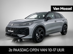 Volkswagen T-Roc - 1.5 eTsi R-Line First Edition 150 PK Automaat | Black Style | Trekhaak | 20" Lichtmetalen