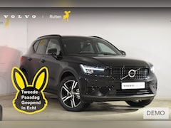 Volvo XC40 - B4 211PK Automaat Plus Dark / Navigatie / Adaptive Cruise / Harman Kardon / Stuur- & Stoel