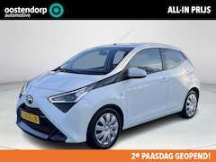 Toyota Aygo - 1.0 VVT-i x-play | 5 deurs | Carplay | Parkeercamera | Airconditioning |