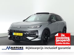 Volkswagen T-Roc - 1.5 eTsi 150pk DSG R-Line First Edition Trekhaak 360Camera Head-Up harman/kardon Stoelverw