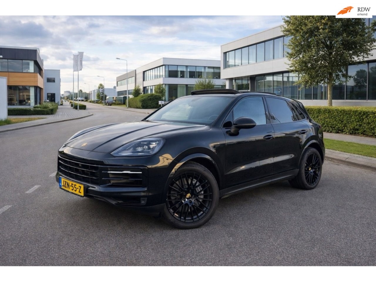 Porsche Cayenne - 3.0 V6 Benzine BJ 2024 Pano Camera - AutoWereld.nl