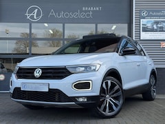 Volkswagen T-Roc - 2.0 TSI 4Motion Sport Pano CarPlay Beats